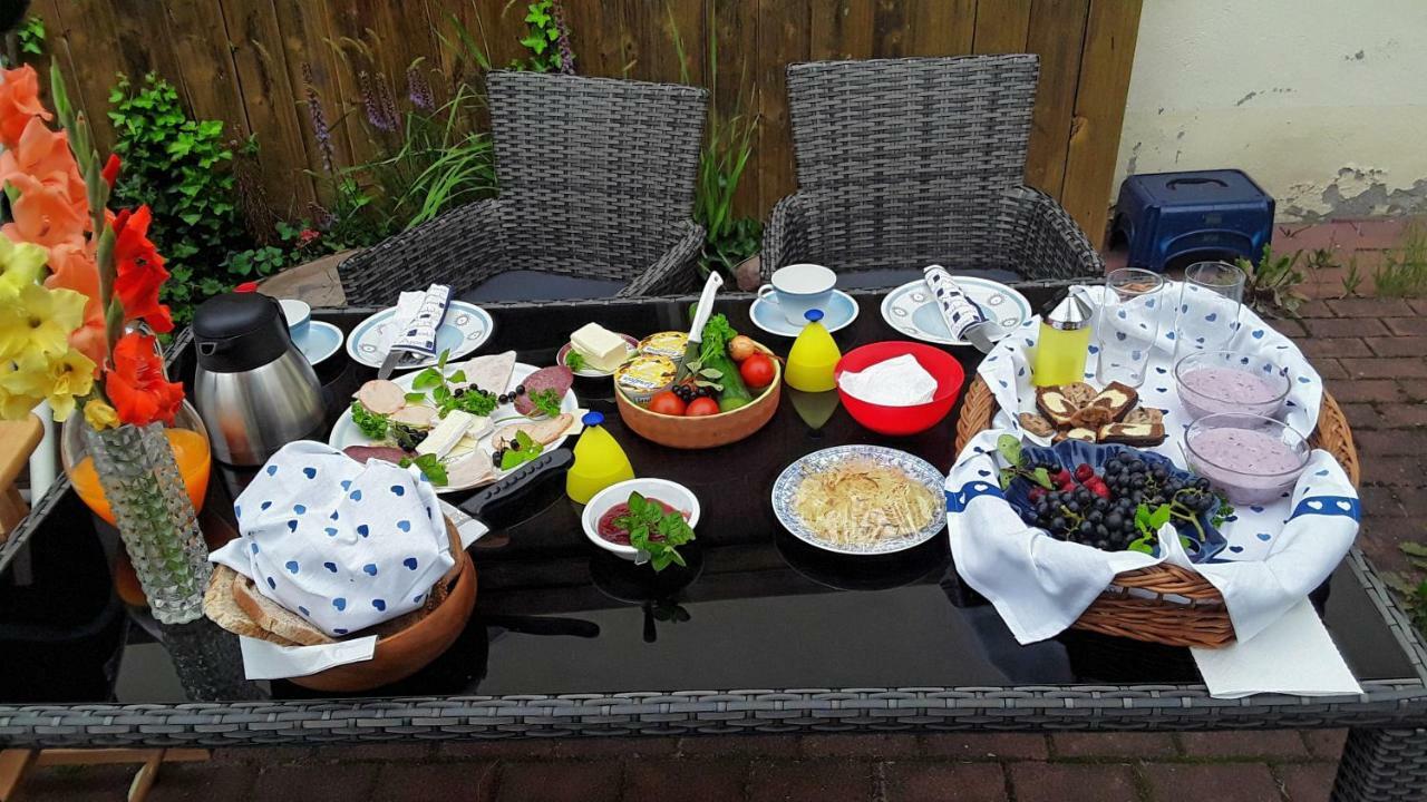 Gaestezimmer Sommer Locktow Exterior photo